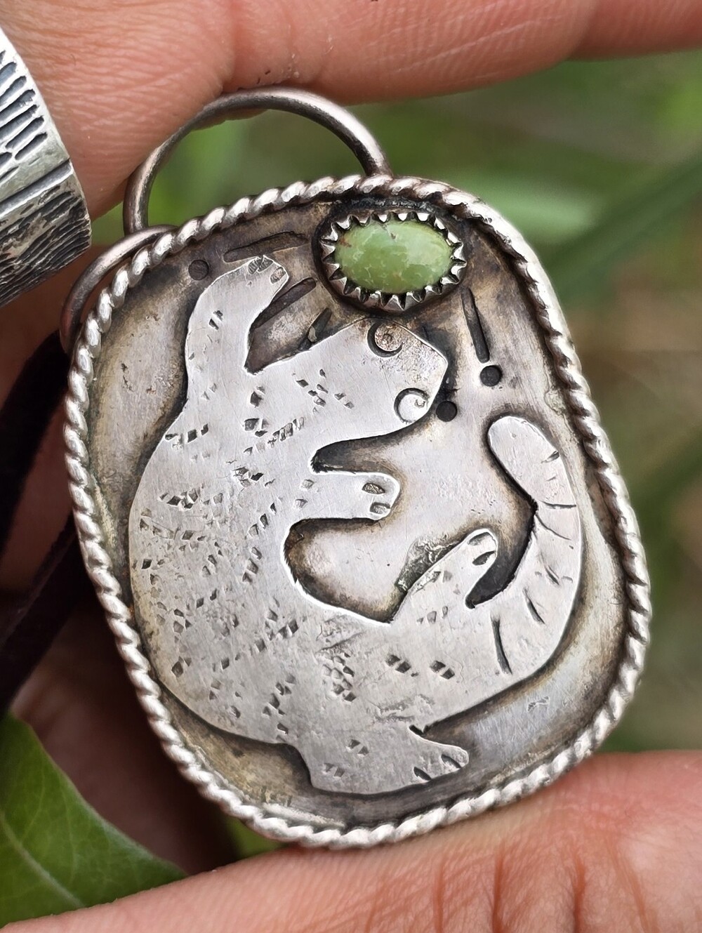 Artisan handcrafted solid 925 sterling silver salamander gecko green turquoise